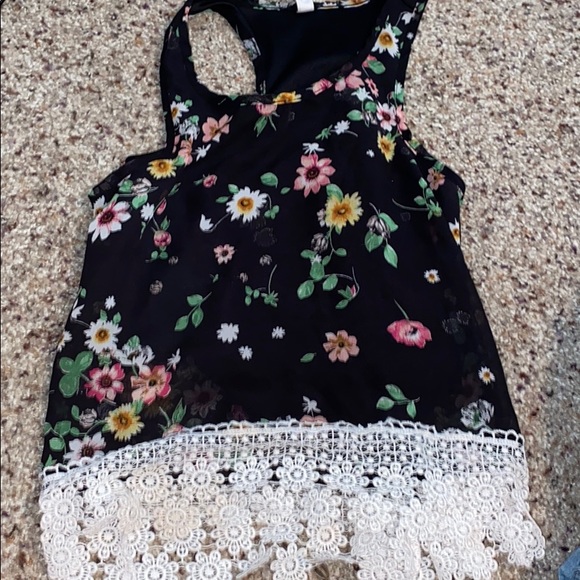 tank - Picture 1 of 4